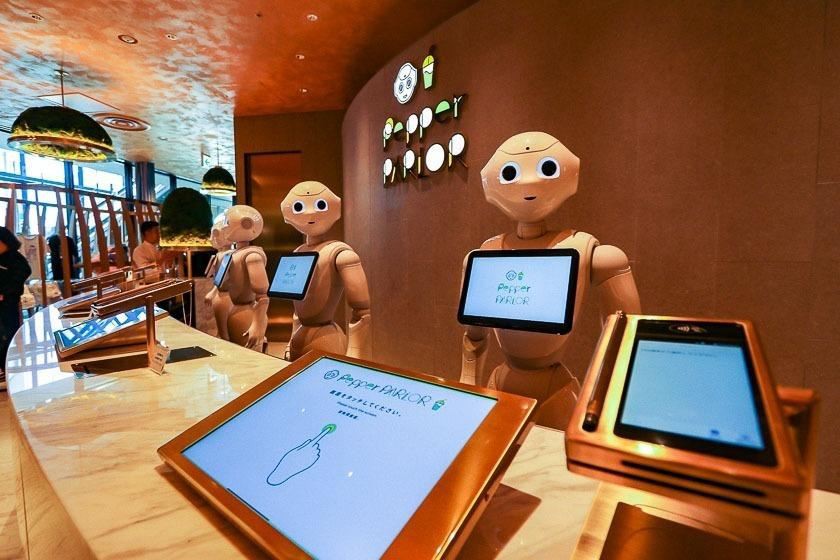 Mini számítógép alkalmazása mesterséges intelligenciában a vendéglátóiparban